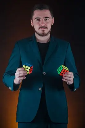 Magicien Bretagne - Magie Mentalisme Close-up